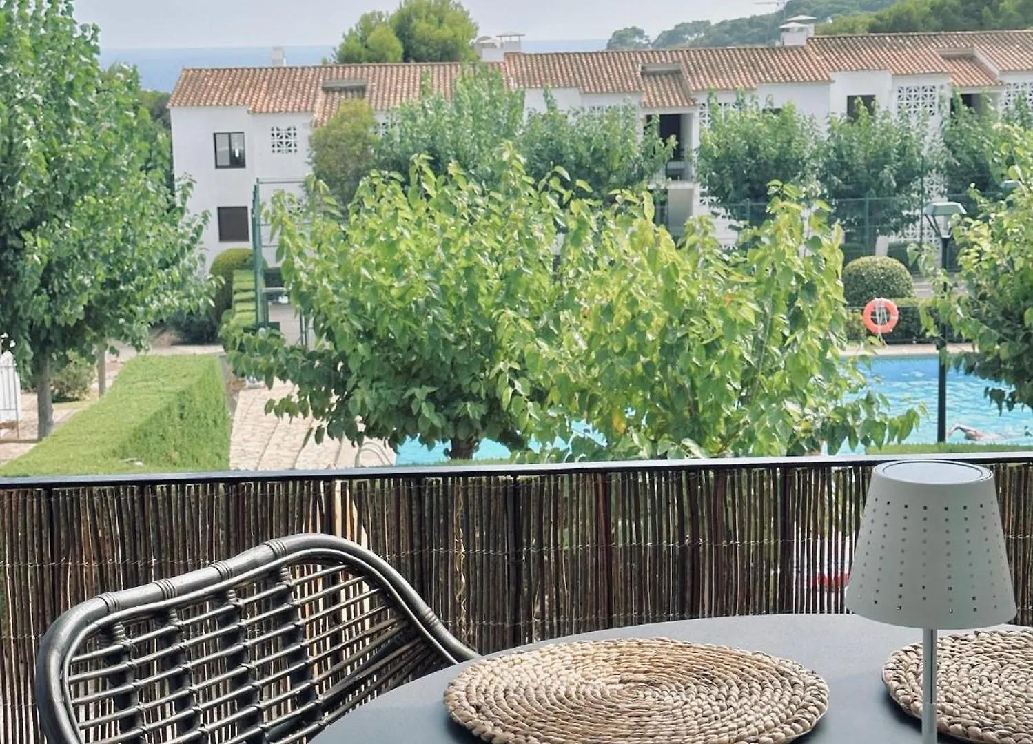 The Golden Oak In Calella Centre - 100M From Beach Palafrugell